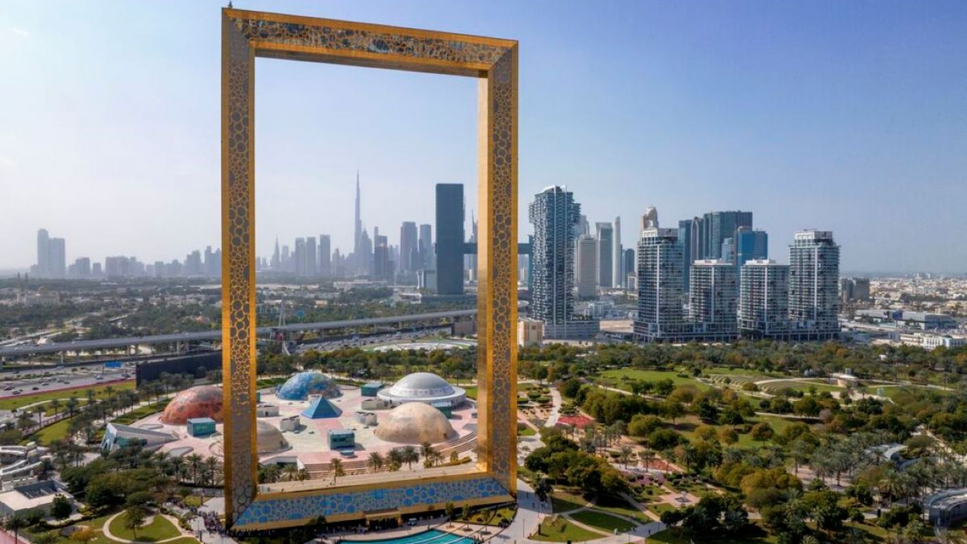 DUBAI - ABU DHABI - DUBAI FRAME - BUFFET 5 SAO (TN)