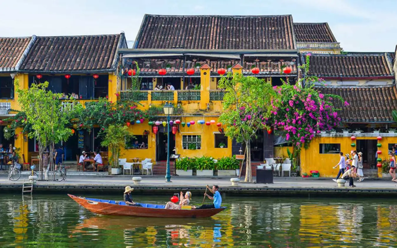 CON ĐƯỜNG DI SẢN MIỀN TRUNG